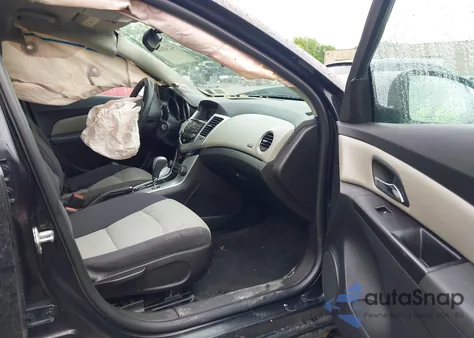 2013 Chevrolet Cruze Ls Auto z USA, uszkodzony, nr VIN 1G1PA5SG5D7317944